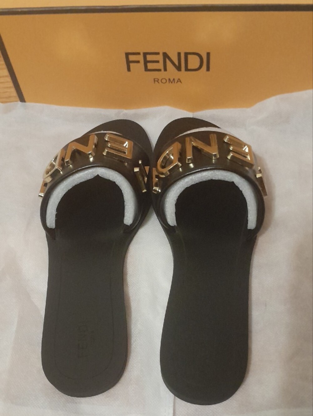 Fendi Black Slide with Gold Logo Hardware - Picture 4 of 6